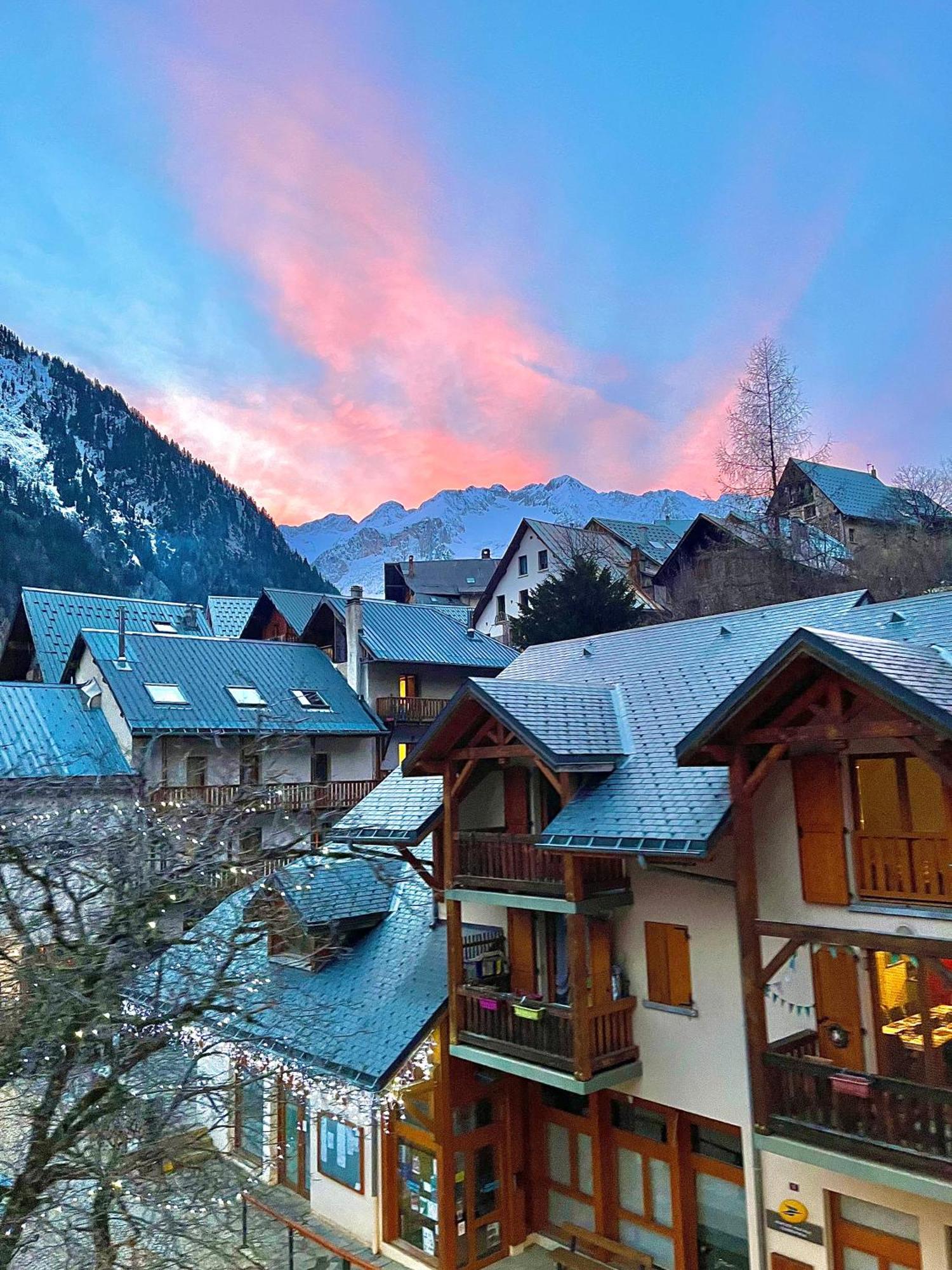 Villa La Grange St. Cyprien, Venosc - Les Deux Alpes Exterior foto